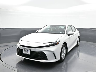 New 2025 Toyota Camry LE