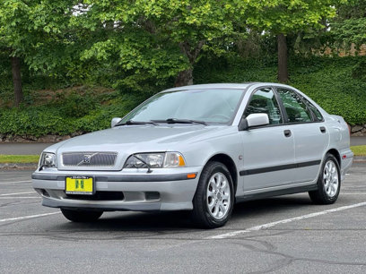 Used 2000 Volvo S40