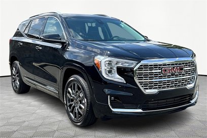 Used 2024 GMC Terrain Denali w/ Black Diamond Edition