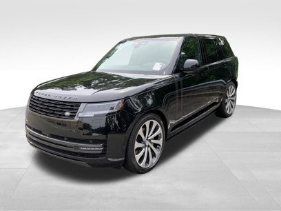 New 2025 Land Rover Range Rover SE