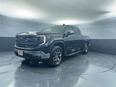 New 2025 GMC Sierra 1500 SLT w/ SLT Premium Plus Package