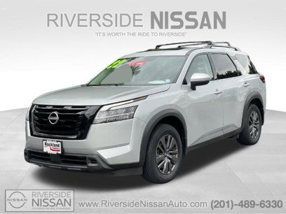 Certified 2022 Nissan Pathfinder SV