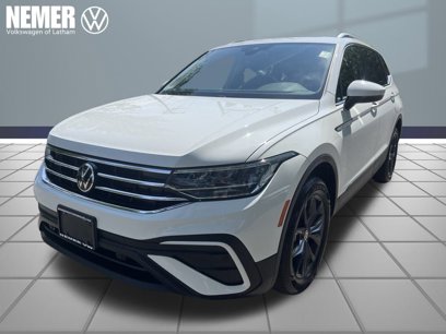 Certified 2022 Volkswagen Tiguan SE