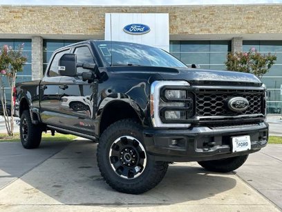 New 2025 Ford F250 Lariat w/ Lariat Ultimate Package