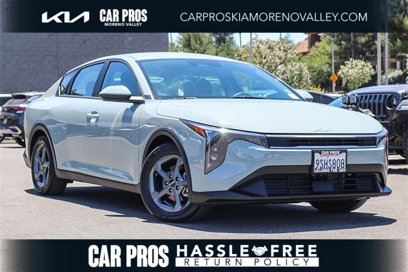 Certified 2025 Kia K4 LXS