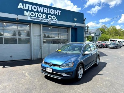 Used 2017 Volkswagen Golf Alltrack SE