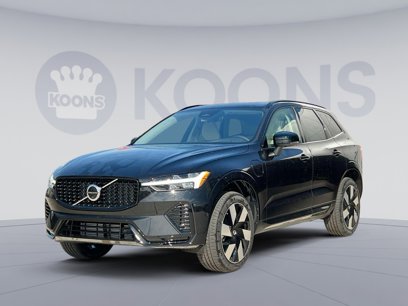 New 2025 Volvo XC60 T8 Plus w/ Protection Package Premier