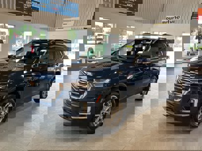 Used 2022 Chevrolet Traverse LT w/ LPO, Floor Liner Package