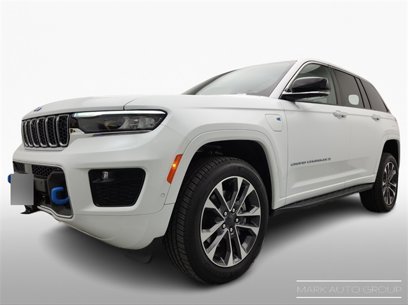 Used 2022 Jeep Grand Cherokee Overland w/ Advanced Protech Group III