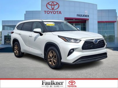 Certified 2022 Toyota Highlander Bronze Edition