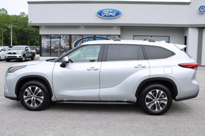 Used 2022 Toyota Highlander XLE