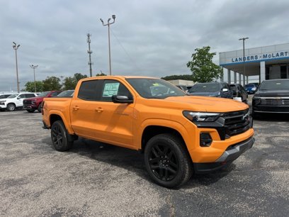 New 2025 Chevrolet Colorado Z71 w/ Z71 Convenience Package 2