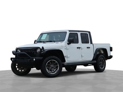 Used 2020 Jeep Gladiator Overland w/ Popular Equipment Package