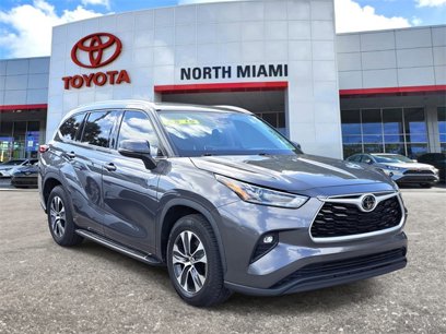 Used 2021 Toyota Highlander XLE