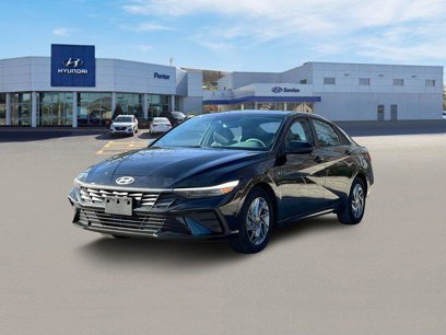 New 2025 Hyundai Elantra Blue