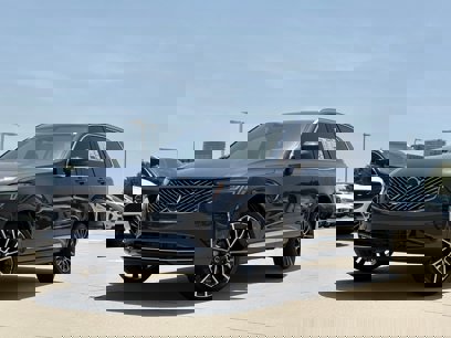 New 2026 Volvo XC90 B5 Ultra w/ Lounge Package