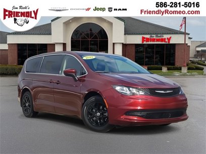 Used 2022 Chrysler Voyager LX