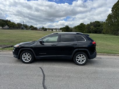 Used 2014 Jeep Cherokee Latitude w/ Comfort/Convenience Group