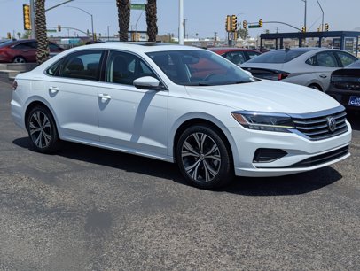 Used 2022 Volkswagen Passat 2.0T SE