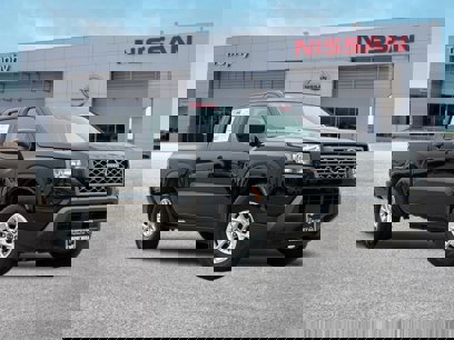 Certified 2024 Nissan Frontier SV