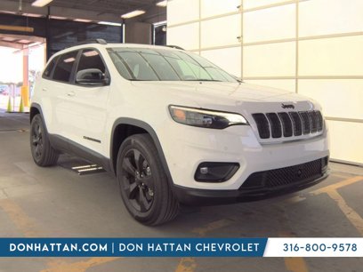 Used 2023 Jeep Cherokee Altitude Lux w/ Lux Elite Package