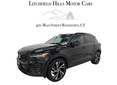 Used 2020 Volvo XC40 T5 R-Design