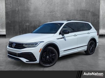 Used 2022 Volkswagen Tiguan SE R-Line