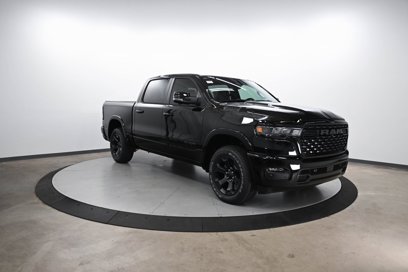 New 2025 RAM 1500 4x4 Crew Cab