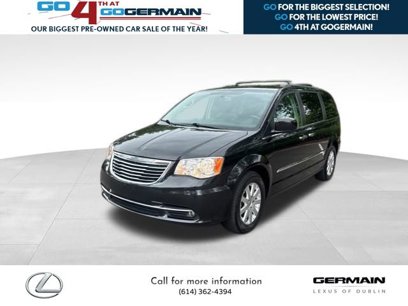 Used 2015 Chrysler Town & Country Touring w/ Driver Convenience Group