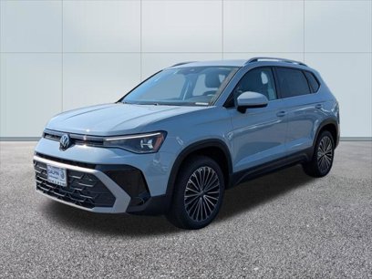 New 2025 Volkswagen Taos SE