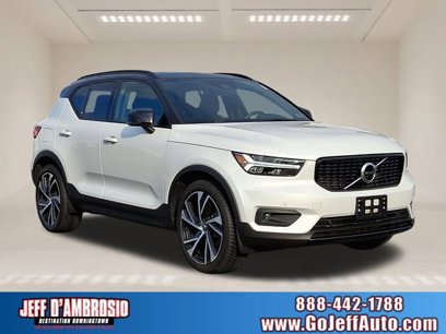 Used 2020 Volvo XC40 T5 R-Design