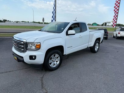 Used 2016 GMC Canyon SLE