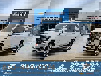 New 2024 GMC Yukon XL Denali Ultimate