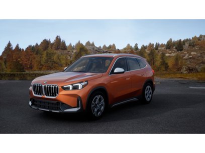 New 2025 BMW X1 xDrive28i w/ Premium Package