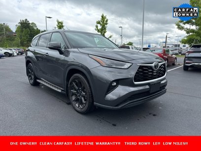 Used 2022 Toyota Highlander LE