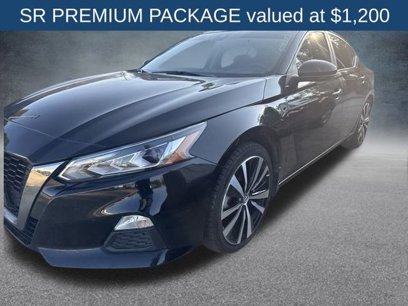 Used 2021 Nissan Altima 2.5 SR w/ SR Premium Package