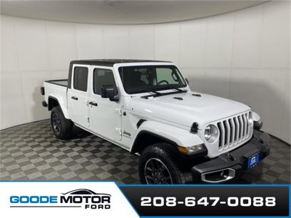 Used 2023 Jeep Gladiator Overland