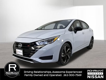 New 2025 Nissan Versa SR w/ Trunk Package