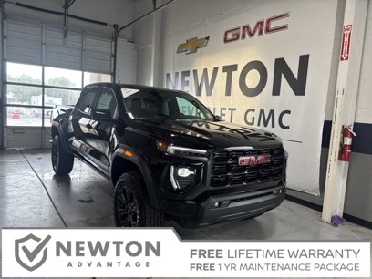 New 2025 GMC Canyon Elevation w/ Convenience Package