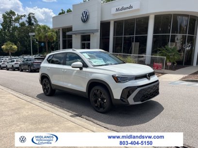 New 2025 Volkswagen Taos SE