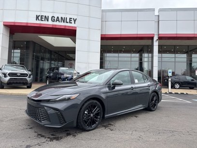 New 2025 Toyota Camry SE