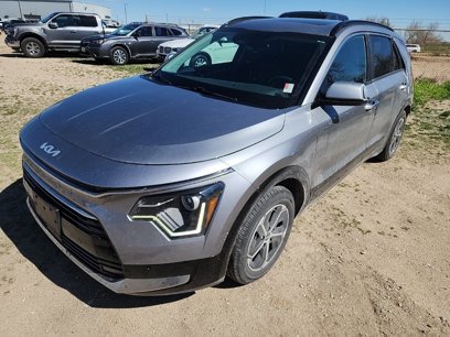 Certified 2023 Kia Niro SX