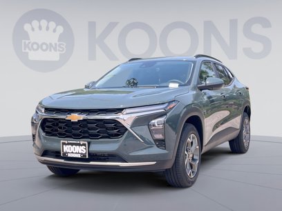 New 2025 Chevrolet Trax LT w/ Driver Confidence Package