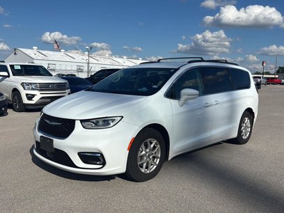 Used 2022 Chrysler Pacifica Touring-L
