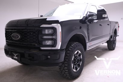 New 2025 Ford F250 Lariat