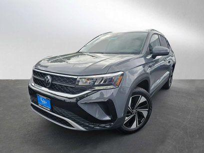 New 2024 Volkswagen Taos SE