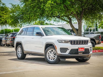 New 2025 Jeep Grand Cherokee Laredo X