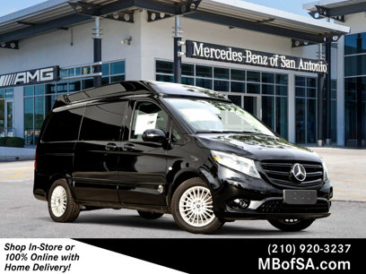New 2023 Mercedes-Benz Metris Passenger