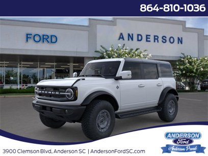 New 2025 Ford Bronco Outer Banks w/ Sasquatch Package