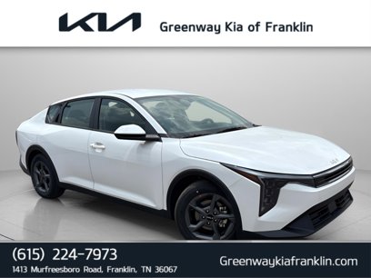 New 2025 Kia K4 LXS